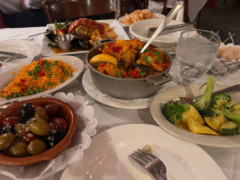 和北辰一起吃了西班牙菜！ #life