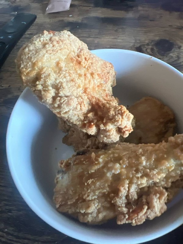 试试这个 daves 超市买的炸鸡 看起来很脆